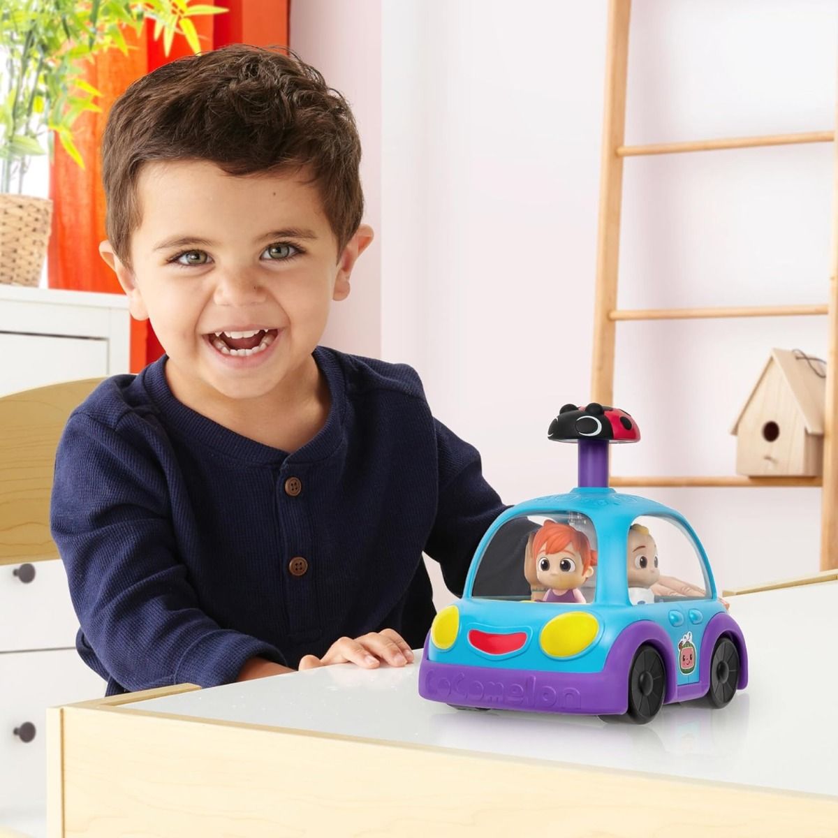 Cocomelon Push And Sing Family Car CMW0507