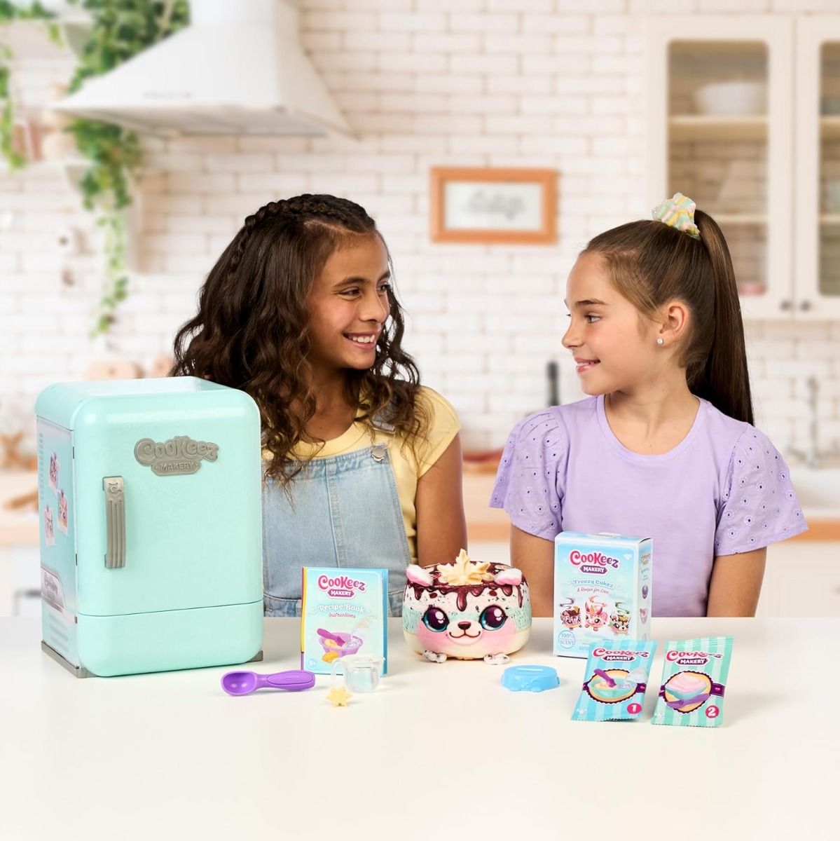 Cookeez Makery Freezy Cake Fridge