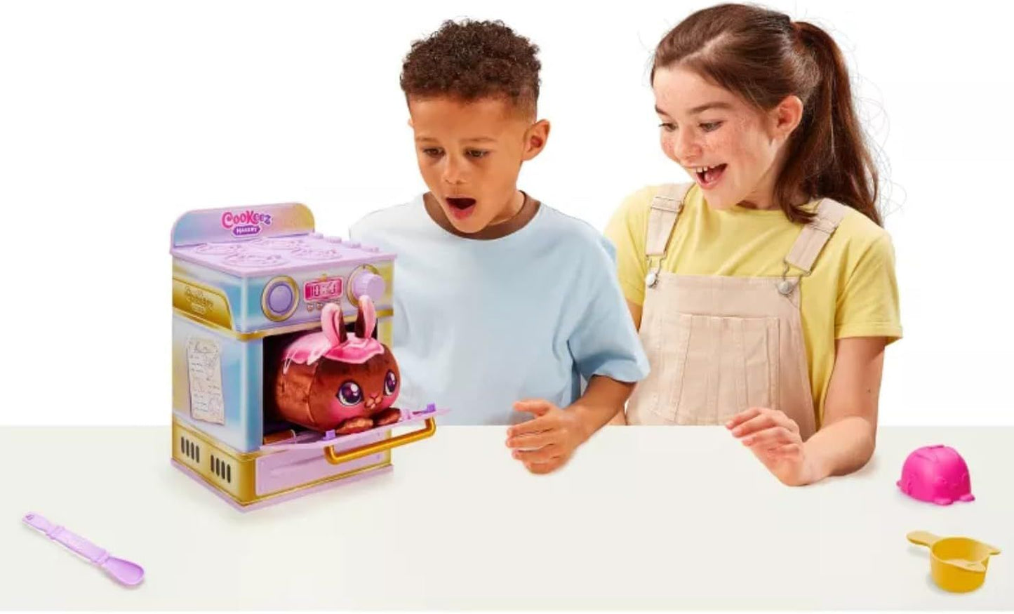 Cookeez Makery Sweet Treatz Oven Playset 23503