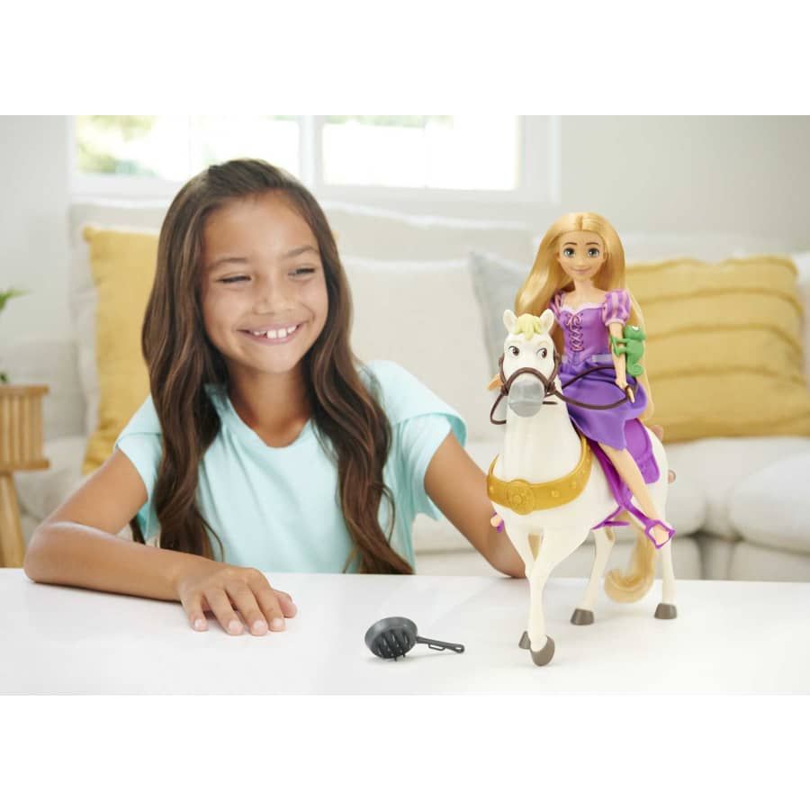 Disney Princess Fashion Doll & Horse - Rapunzel & Maximus HLW23