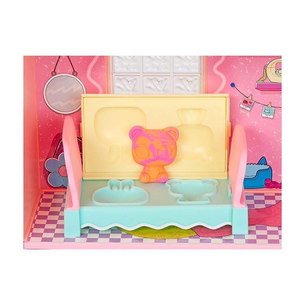 L.O.L. Surprise Squish Sand Magic House With Tot MGA-593218